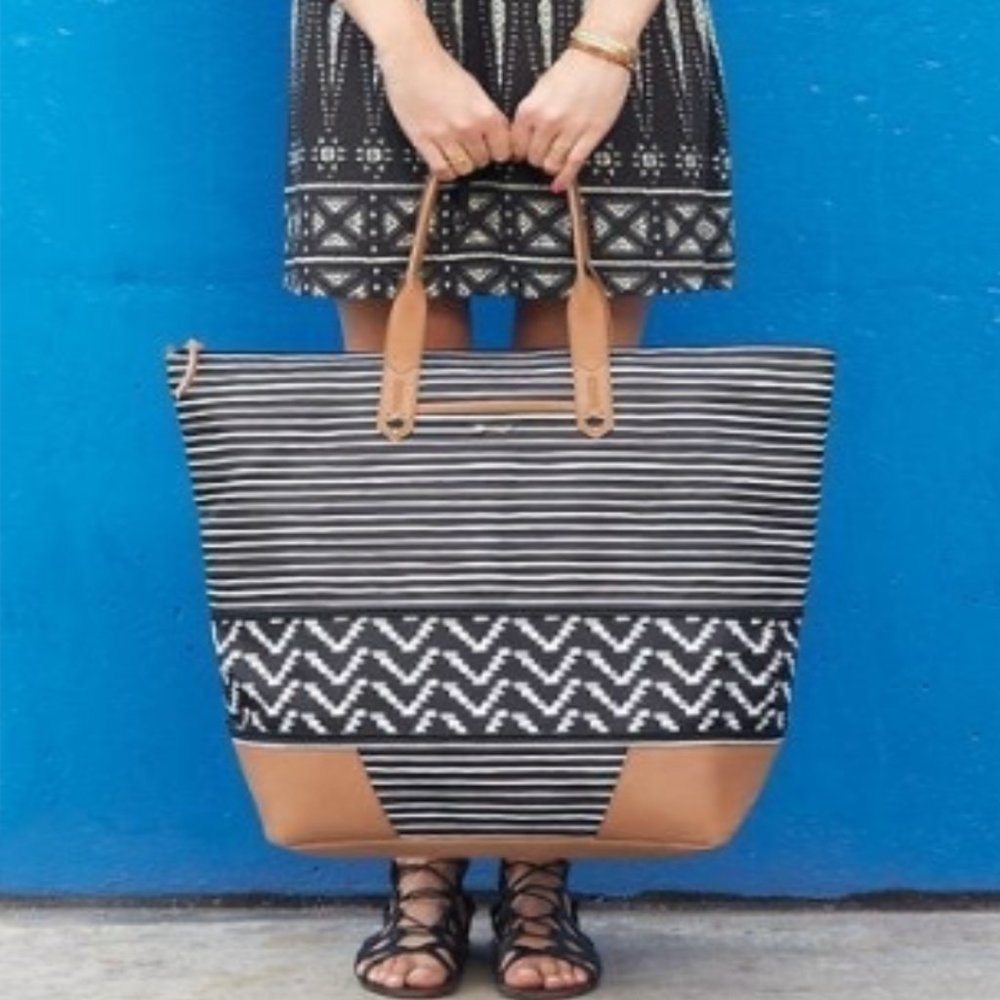 Getaway Tote Bag